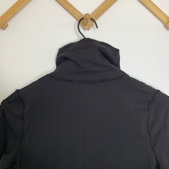 Lululemon black daily yoga jacket - Picture 10 of 13